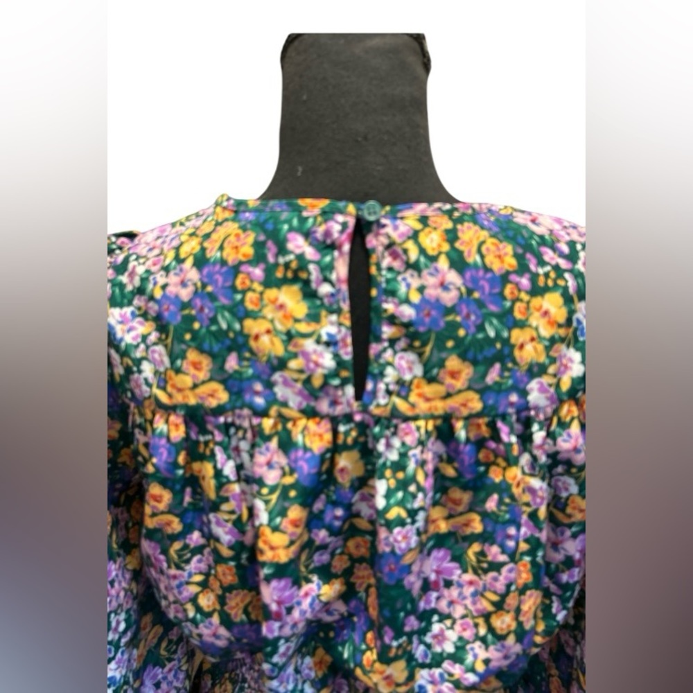 💐ANTHROPOLOGIE!! STUNNING PLEIONE FLORAL SMOCKED TOP! DESIGNER! SLIMMING! - Picture 14 of 16